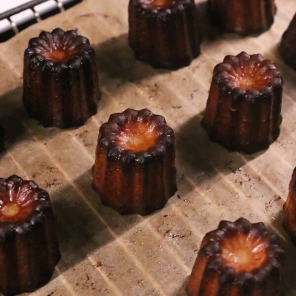 Canelé French pastry from Bordeaux