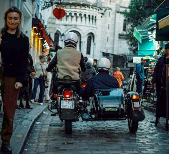 Side-car Vintage Tour in Paris