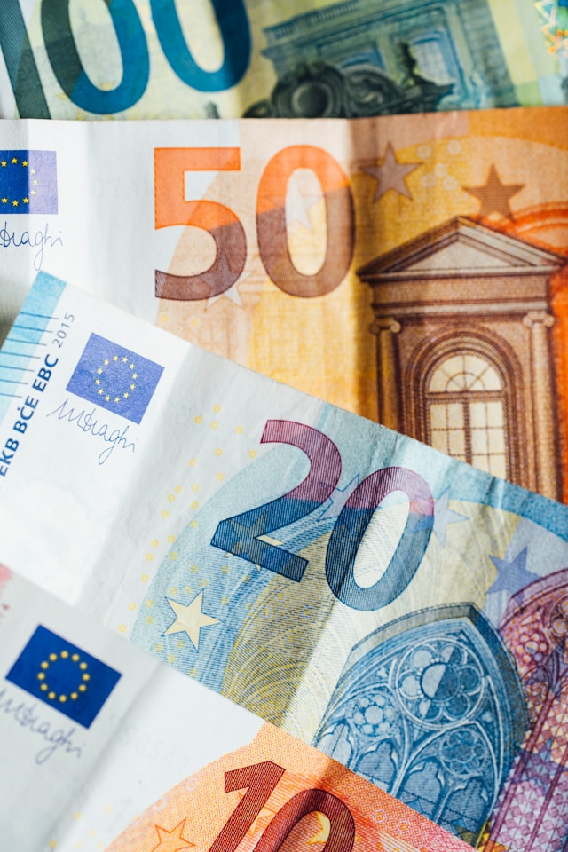 France Currency Euro bills (final tips in France)